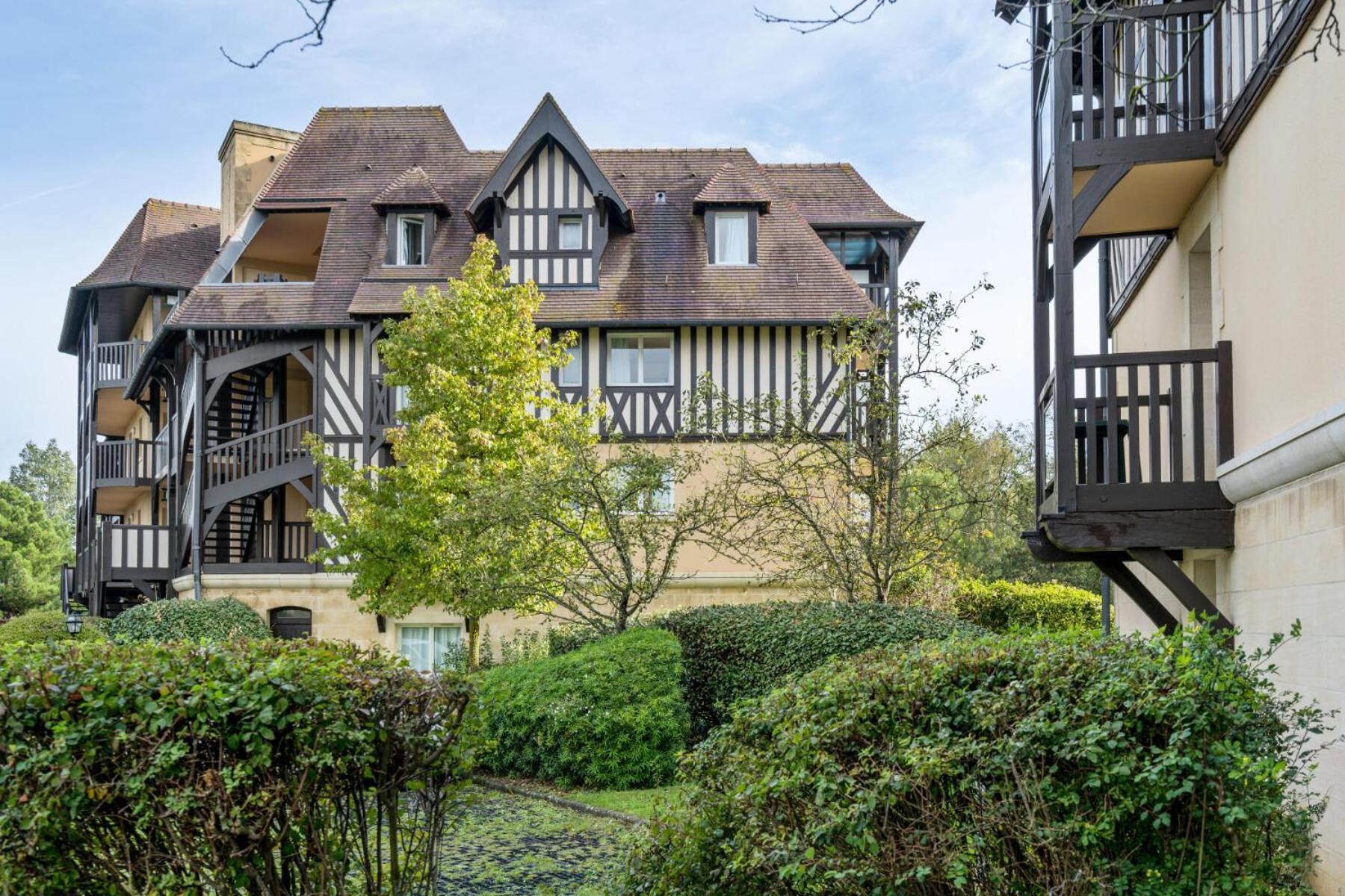 La Residence Du Golf - Maeva Home - Appartement 2 Pieces 4 Personnes - Confort Mae-5444 Deauville Exterior photo